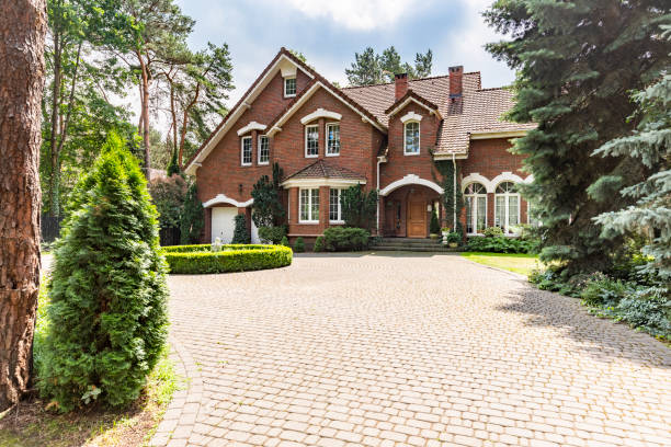 Best Driveway Pavers Near Me  in Carpentersvle, IL